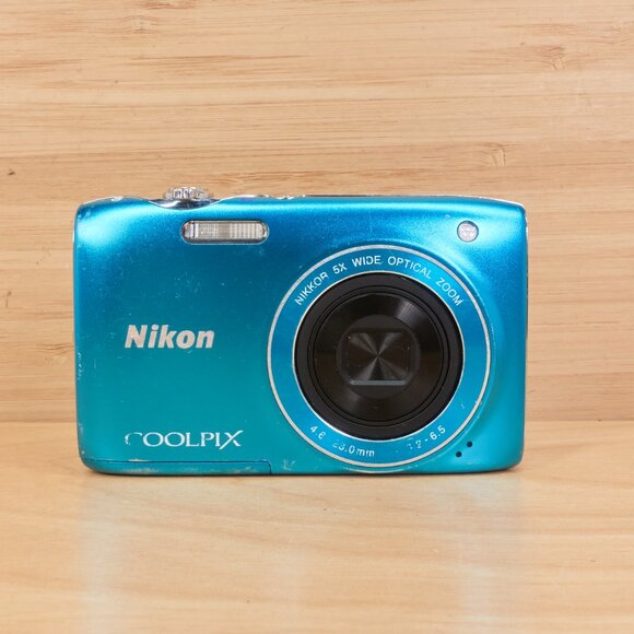Nikon Coolpix S3100 14 MP Digital Camera / 5× Optical Zoom / Tested / Blue - Picture 3 of 8